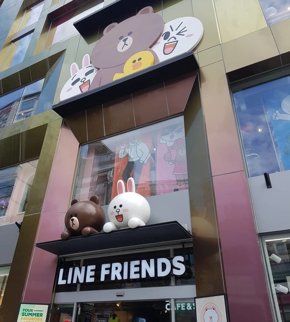 Lineフレンズショップの店舗は韓国のどこ 行き方やおすすめグッズは